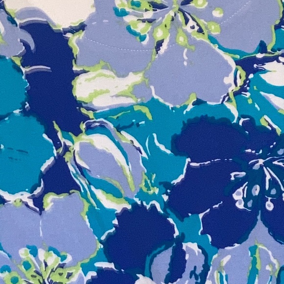 Offer$15 Alfred Dunner sleeveless floral top embellished neckline XLP - Picture 15 of 17